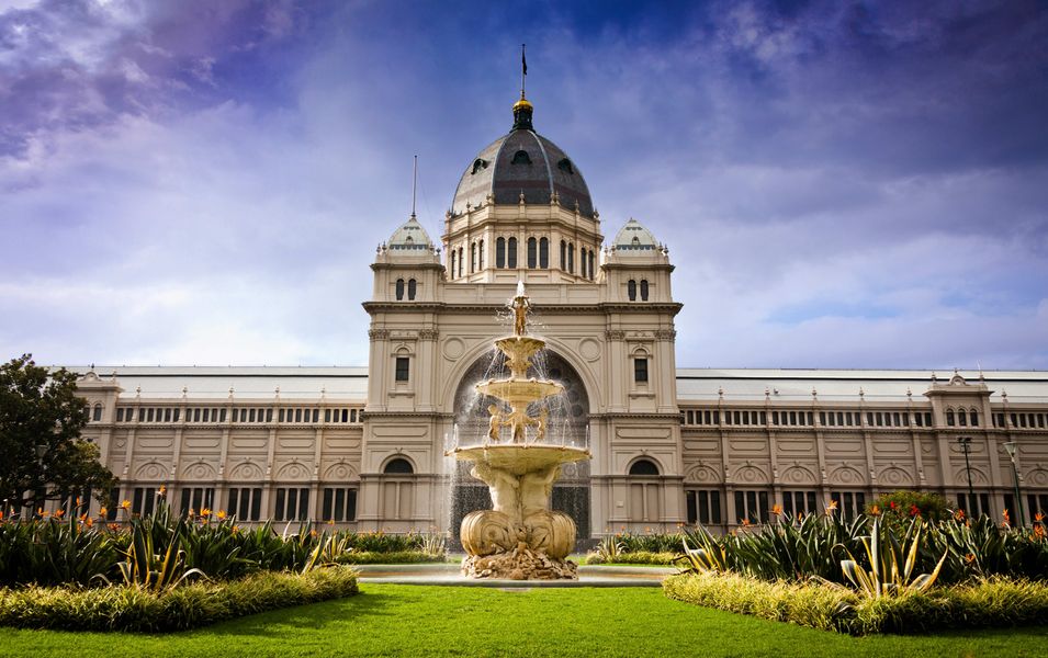 3996011-3996010_malbourne